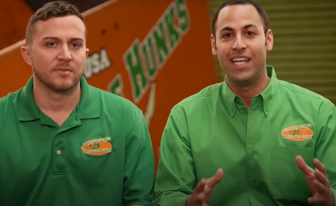 College Foxes Packing Boxes: What Happened After Shark Tank - SharkTankWiki