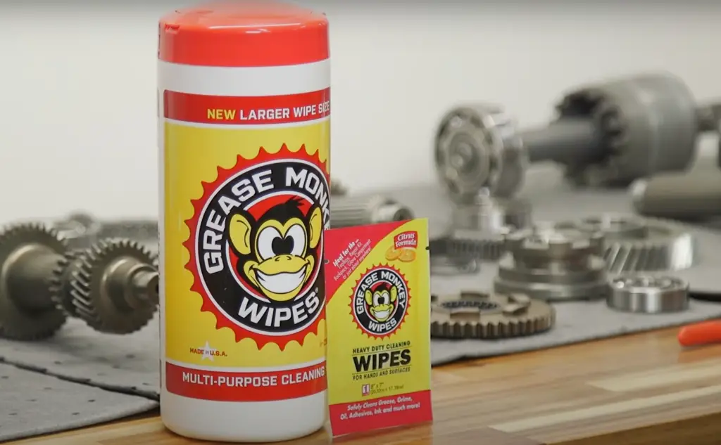 What Is Grease Monkey Wipes?